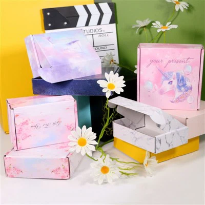 Gift Wrapping Cardboard Box Gift Wrapping Cardboard Box